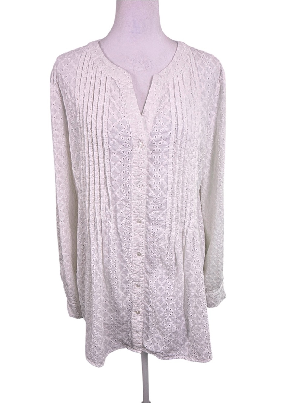 Fever White Eyelet Embroidered Pintuck Button Front Boho Tunic Blouse S - Picture 2 of 11